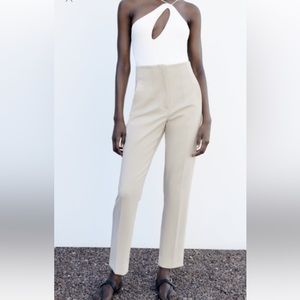 ZARA HIGH WAISTED TROUSER IN OYSTER WHITE SIZE LARGE NEVER WORN *****